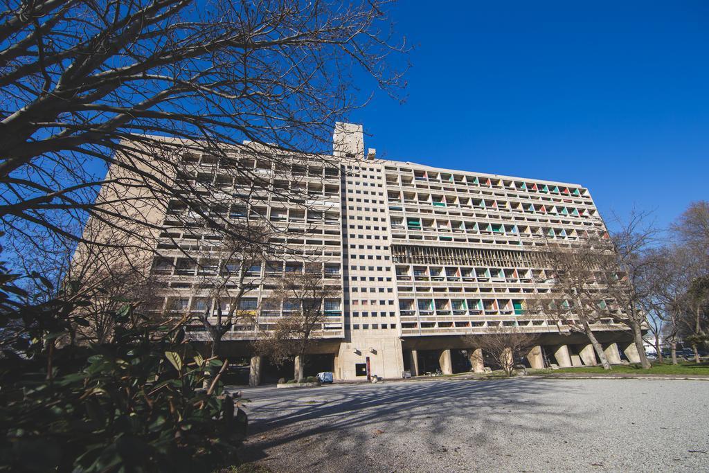 Hotel Le Corbusier Marseille Bagian luar foto